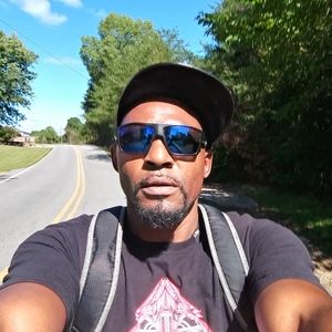 Meet your Posher, Jay jay